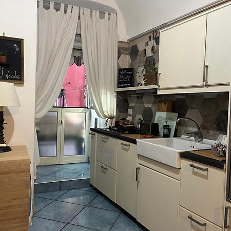 Mari Mari Apartment Наполи Екстериор снимка