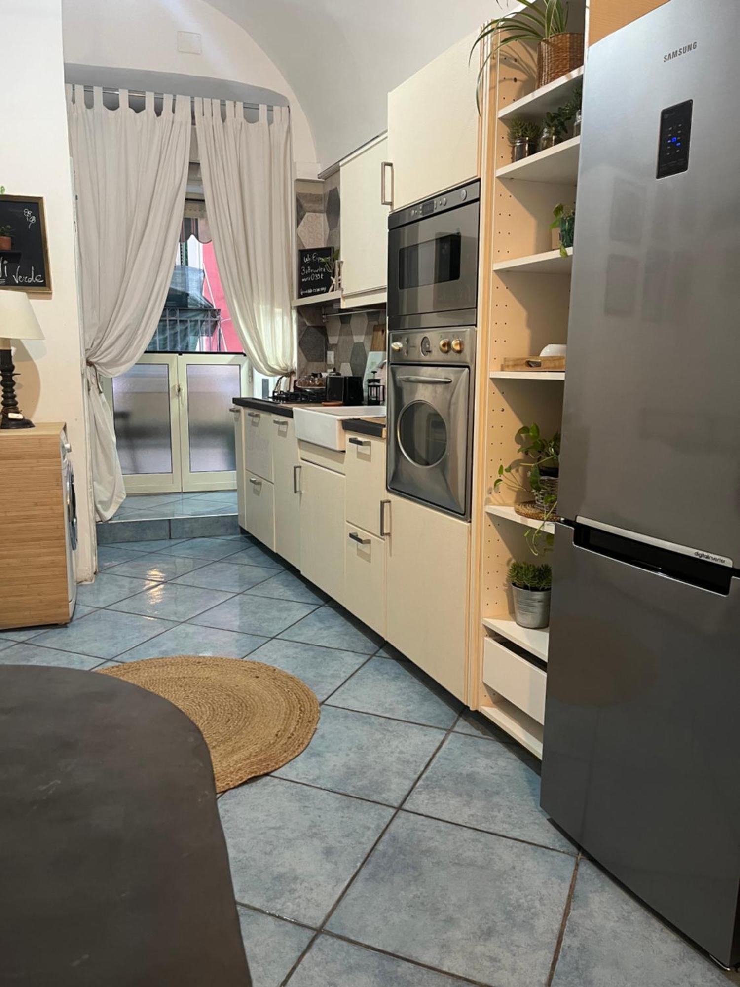 Mari Mari Apartment Наполи Екстериор снимка